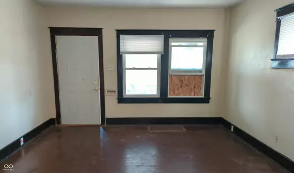 Indianapolis, IN 46201,822 N Bradley AVE