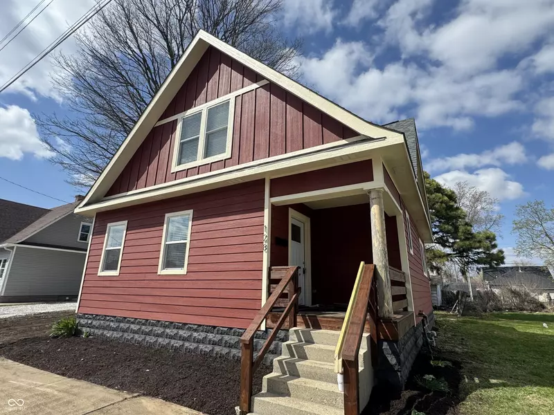 128 W Walnut ST, Lebanon, IN 46052
