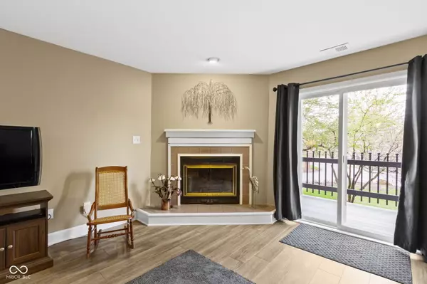 Indianapolis, IN 46260,8651 Jaffa Court East DR #18