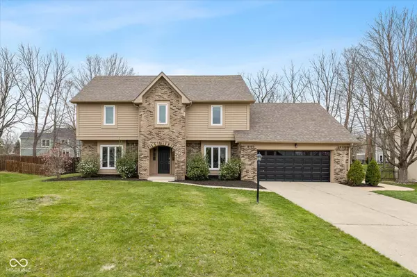 950 Nevelle LN, Carmel, IN 46032