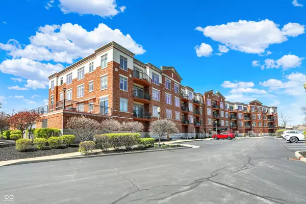 Noblesville, IN 46062,20971 Shoreline CT #306