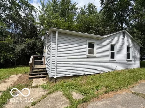 Muncie, IN 47303,2413 N Macedonia AVE