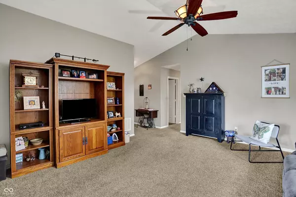 Noblesville, IN 46062,20777 Summitt RD