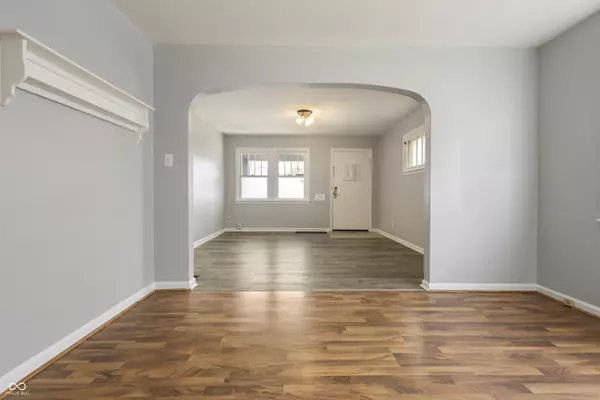 Indianapolis, IN 46201,102 Wallace AVE