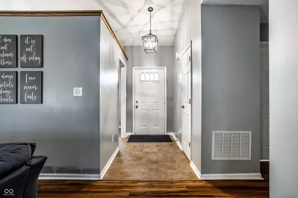 Fortville, IN 46040,106 W Delaware ST