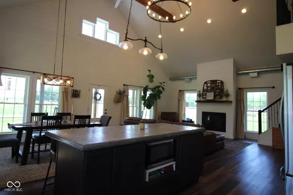 Crothersville, IN 47229,12472 E County Road 600 South RD