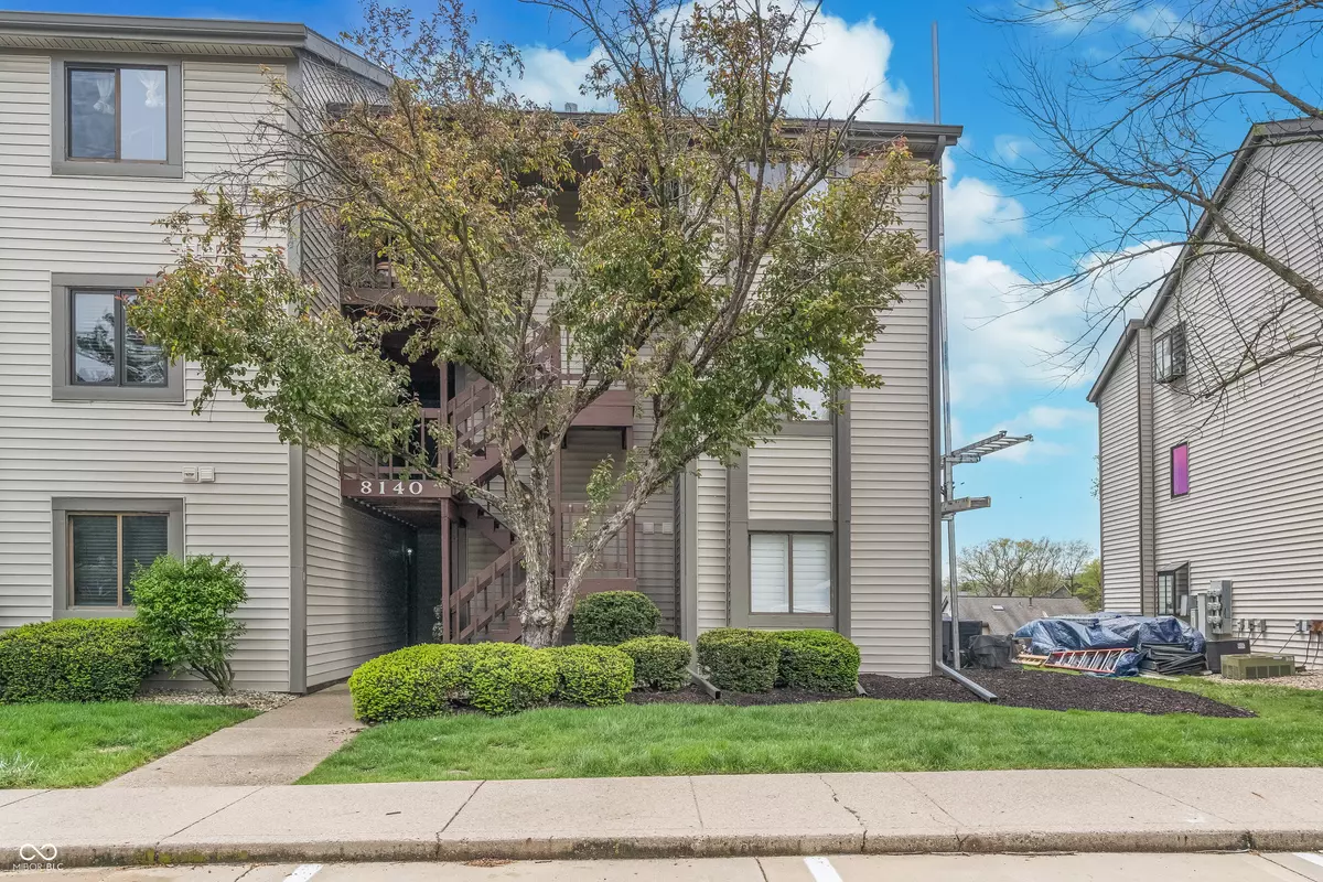 Indianapolis, IN 46236,8140 Shorewalk DR #C