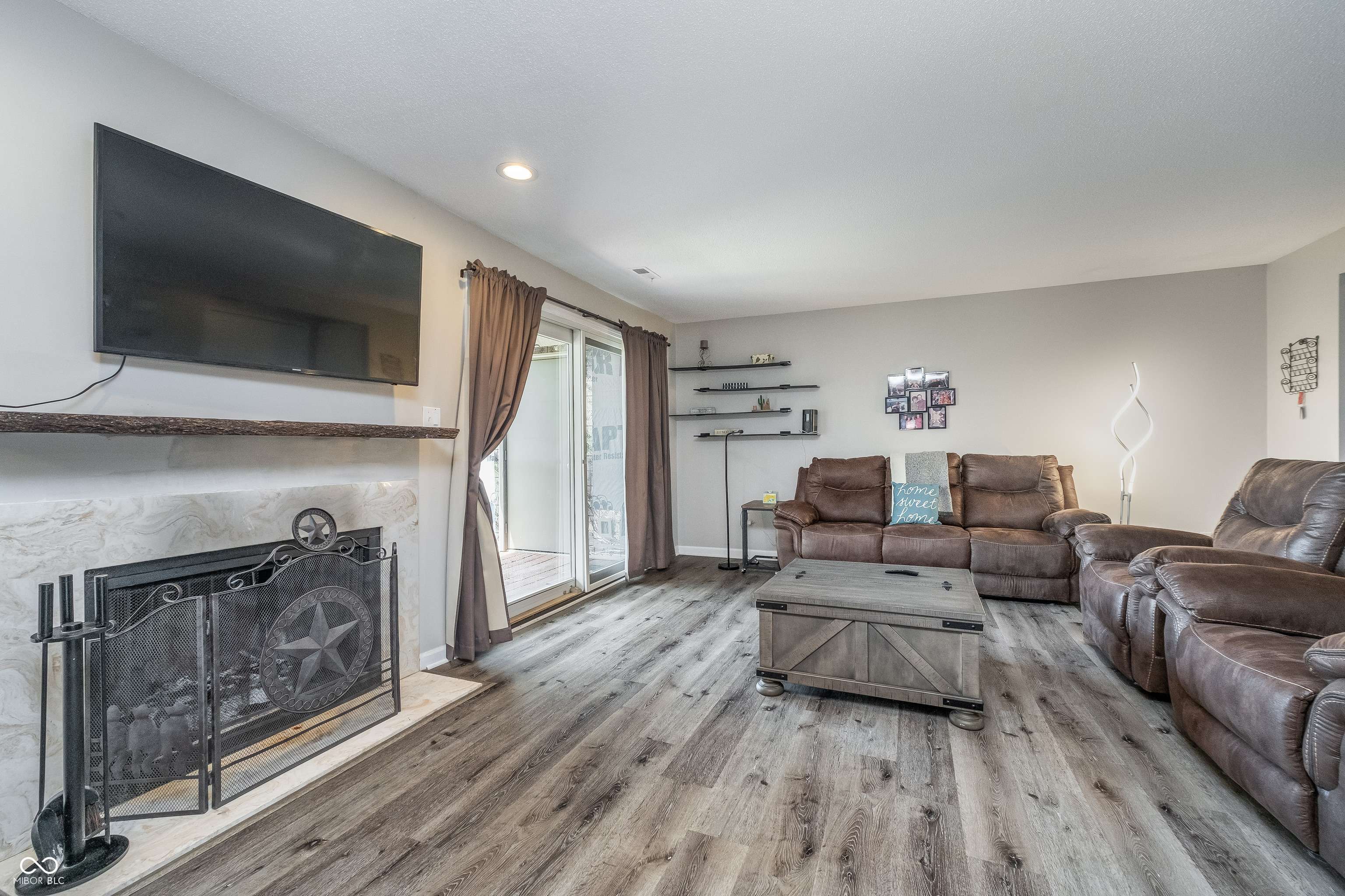 Indianapolis, IN 46236,8140 Shorewalk DR #C