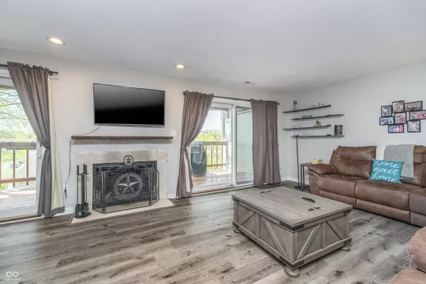 Indianapolis, IN 46236,8140 Shorewalk DR #C