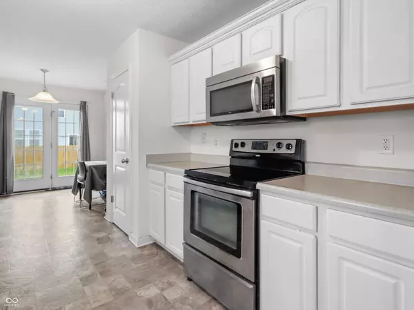 Indianapolis, IN 46235,11327 Cuyahoga DR