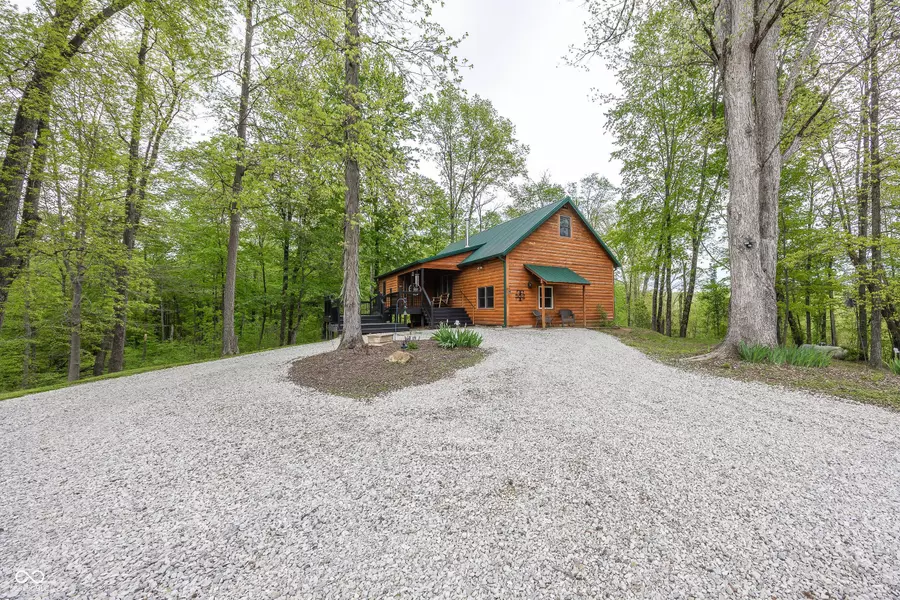 1630 Hinson RD, Martinsville, IN 46151