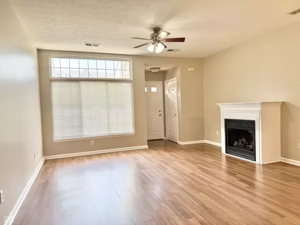 Fishers, IN 46038,8272 Enclave BLVD
