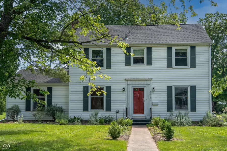 2405 Sycamore ST, Columbus, IN 47201