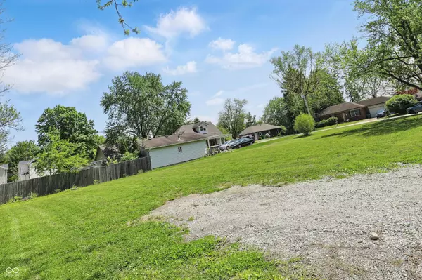 Westfield, IN 46074,306 E North ST