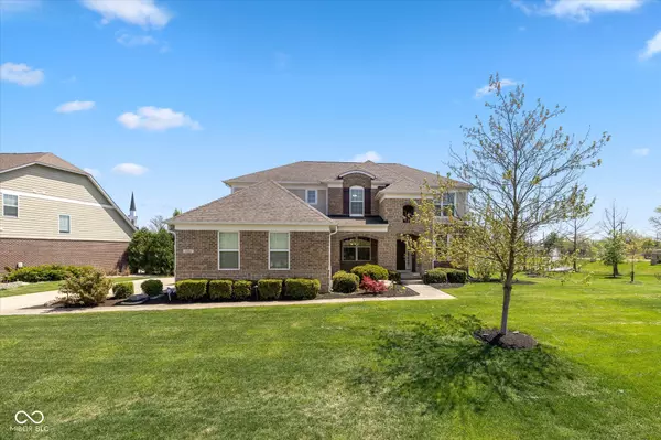 5141 S Cobblestone DR, Zionsville, IN 46077