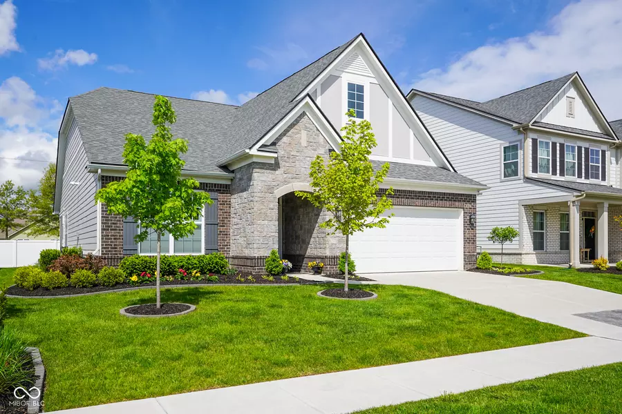 2250 Somerset DR, Franklin, IN 46131