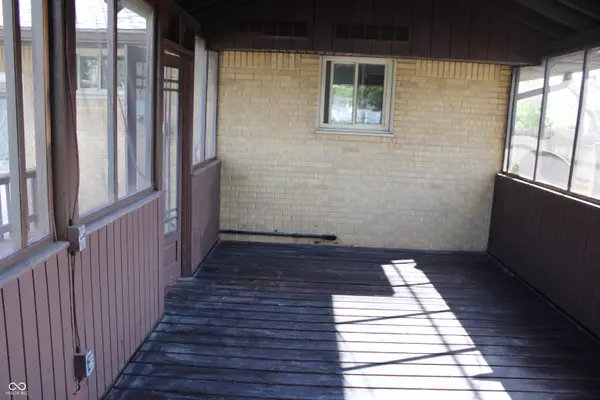 Beech Grove, IN 46107,518 Cherry ST