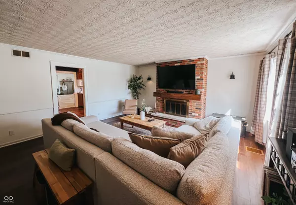 Southport, IN 46227,106 Walnut ST