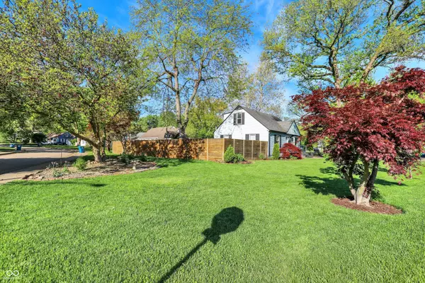 Indianapolis, IN 46220,2221 Douglas RD