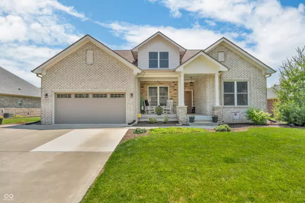 7897 Hickory Ridge LN, Plainfield, IN 46158