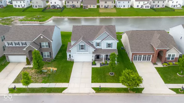 Columbus, IN 47201,2396 Creek Bank DR