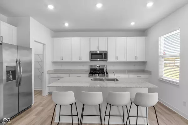 Westfield, IN 46074,17344 Hanningfield WAY