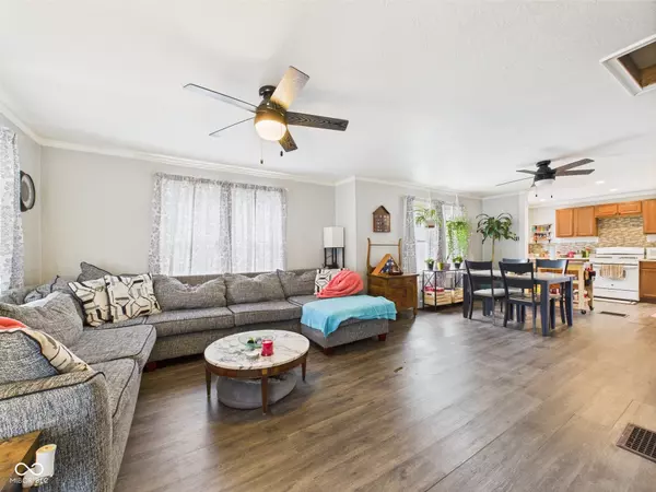 Anderson, IN 46016,2314 Walnut ST