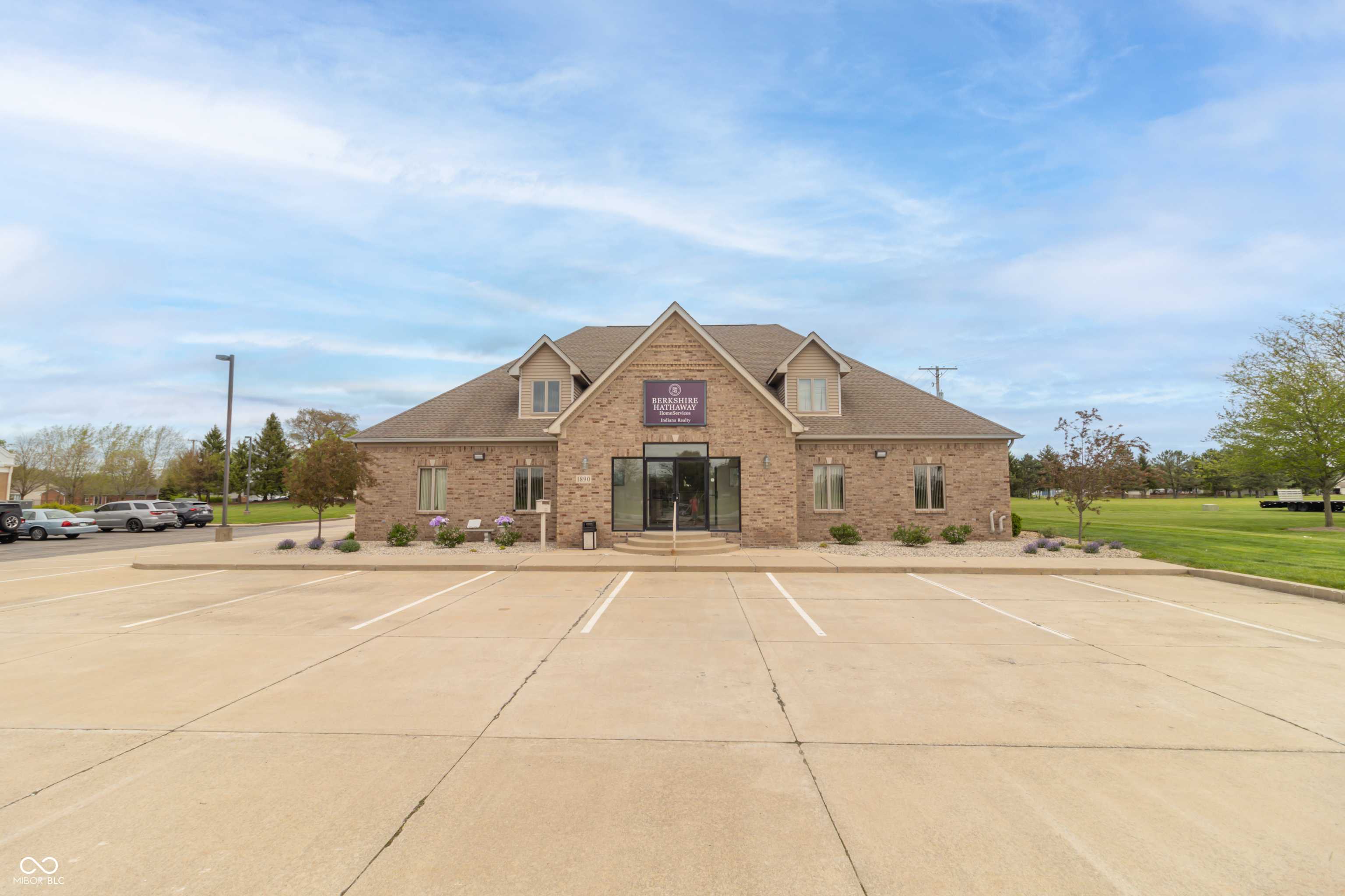 1890 W Main ST, Greenfield, IN 46140