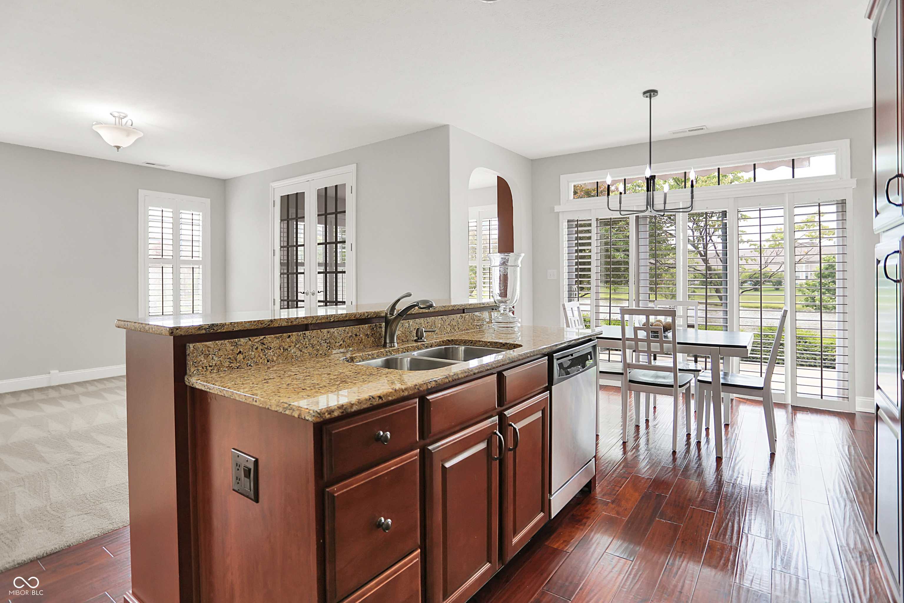 Westfield, IN 46074,127 Coatsville DR