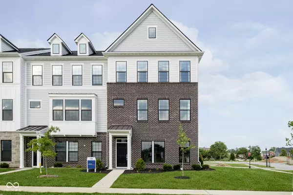 3279 Morab DR,  Zionsville,  IN 46077