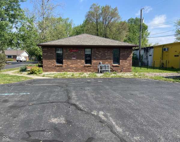 8888 E 10th ST, Indianapolis, IN 46219