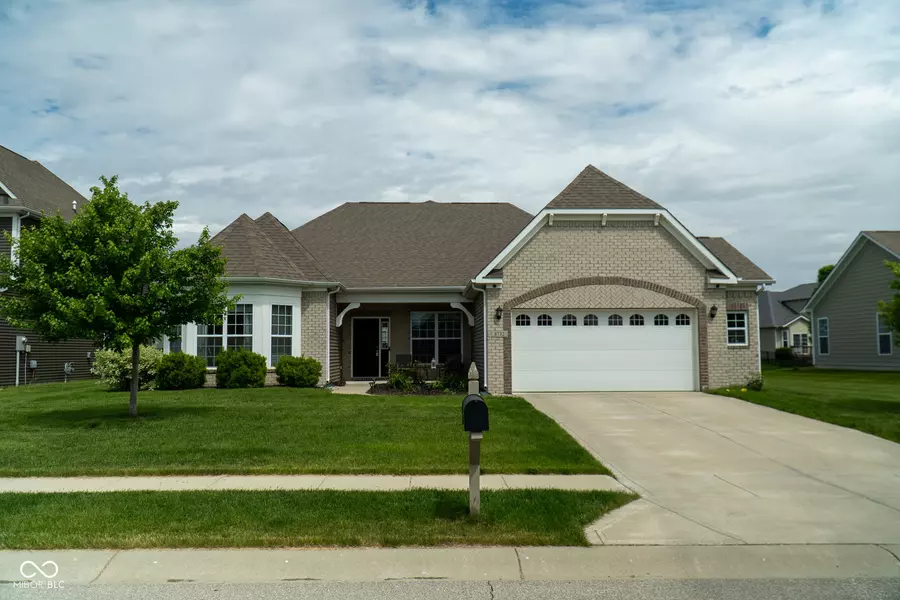 8732 Wicklow WAY, Brownsburg, IN 46112