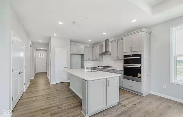 Noblesville, IN 46060,13324 Roundtop RD
