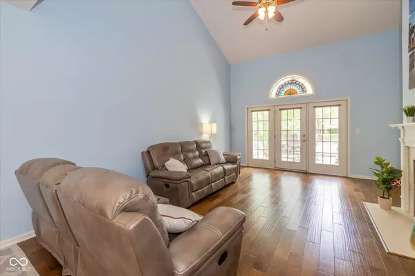 Indianapolis, IN 46220,5744 Spruce Knoll CT
