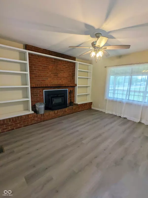 Connersville, IN 47331,243 S Grand AVE