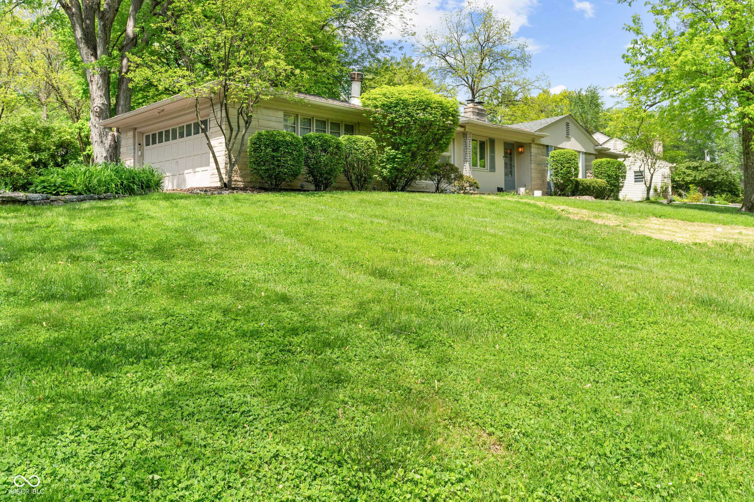 Indianapolis, IN 46220,5648 Rolling Ridge RD