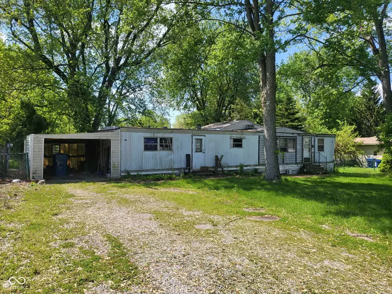 74 Ridgeway ST, Greencastle, IN 46135