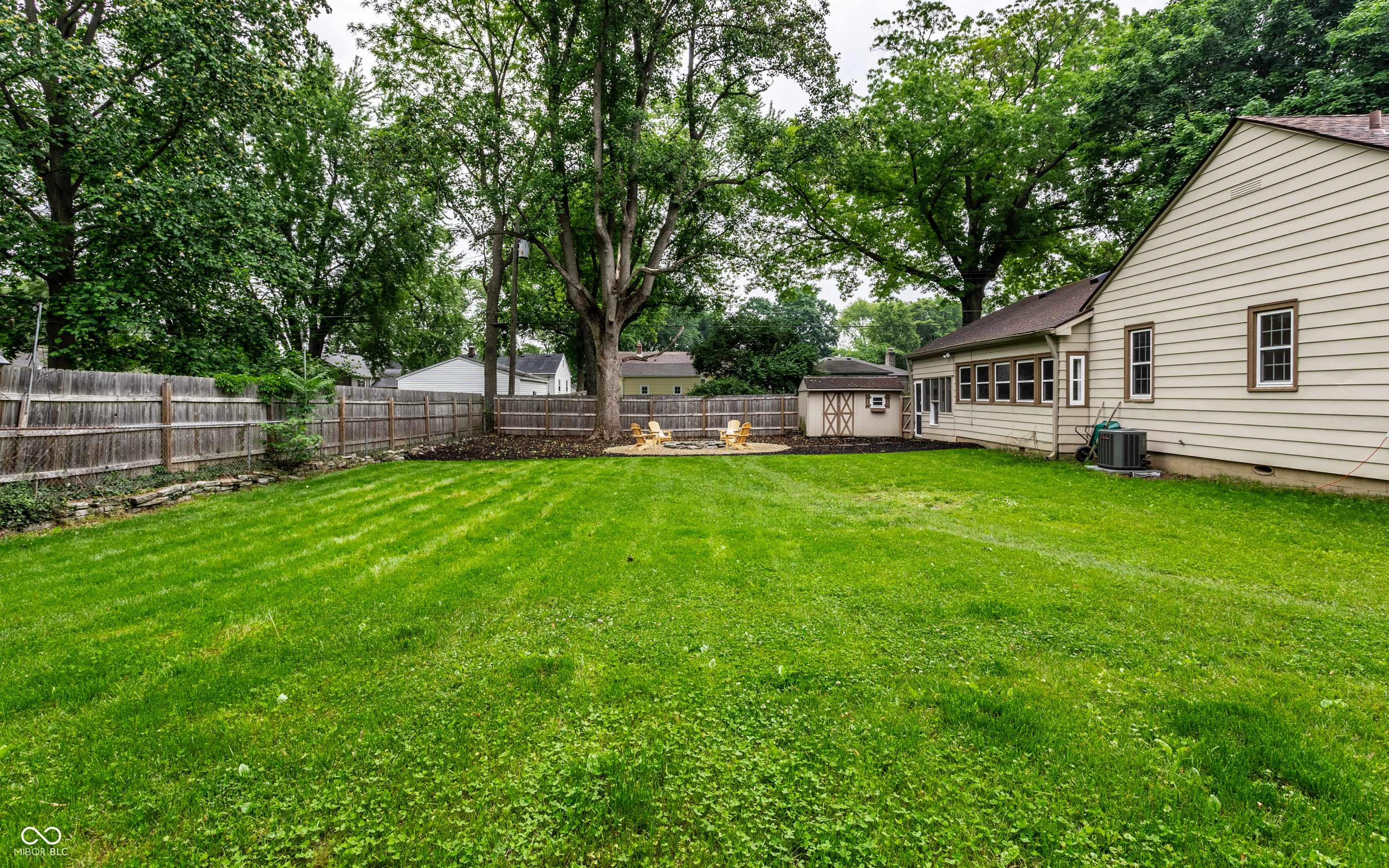 Indianapolis, IN 46220,6137 Evanston AVE