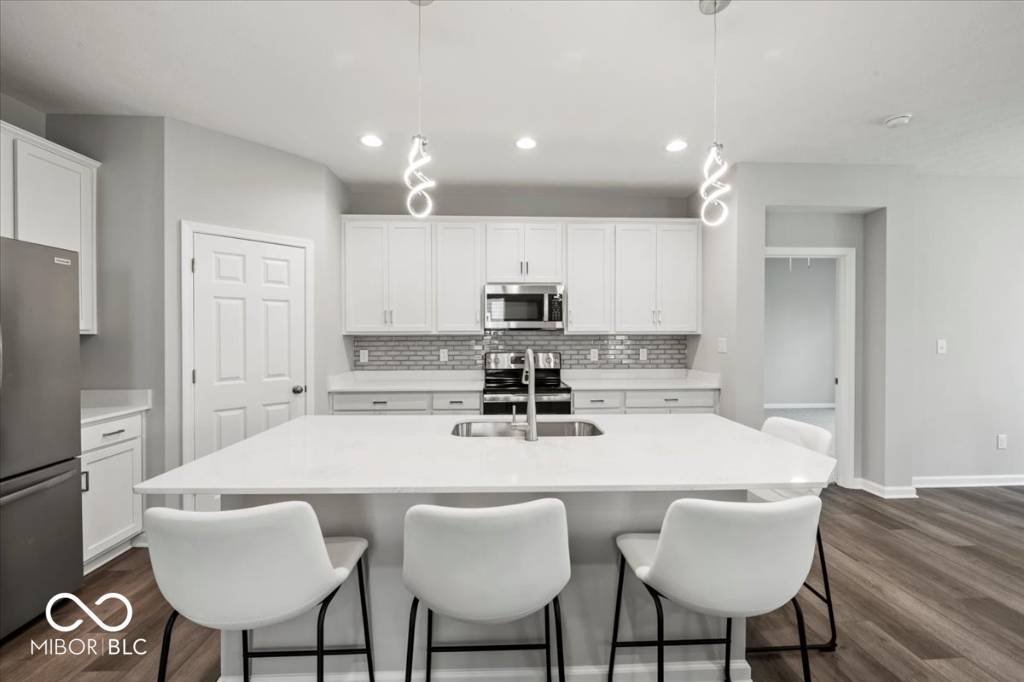 Noblesville, IN 46060,16739 Cattle Hollow LN