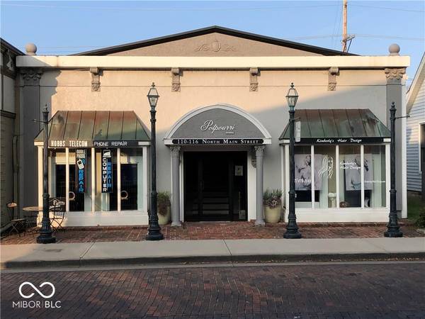 110 N Main ST #114, Zionsville, IN 46077