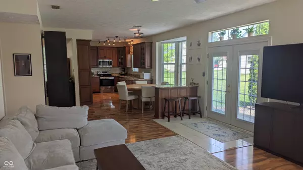 Fishers, IN 46038,8598 Lantern Farms DR