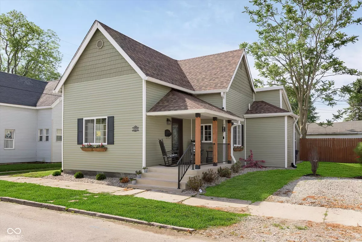 Elwood, IN 46036,1609 S G ST