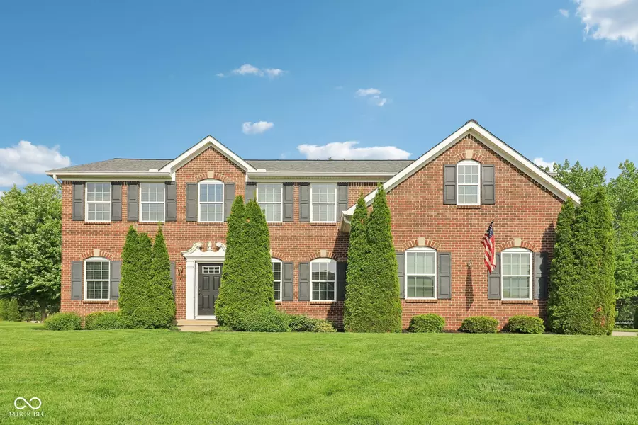 3267 Cimmaron Ash CT, Zionsville, IN 46077