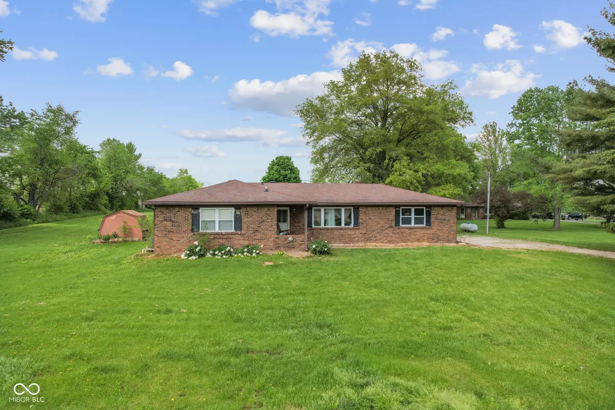 Clayton, IN 46118,522 E County Road 1000 S