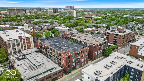 Indianapolis, IN 46204,630 N College AVE #105