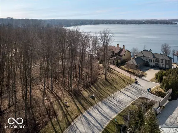 Mccordsville, IN 46055,11505 Hampton Cove LN