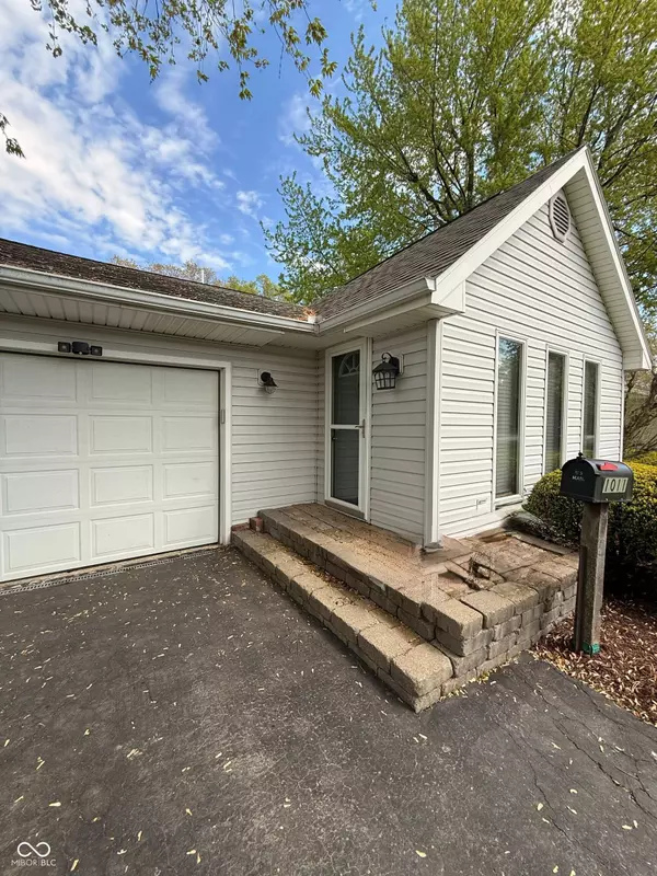 Elwood, IN 46036,1011 N 10th ST