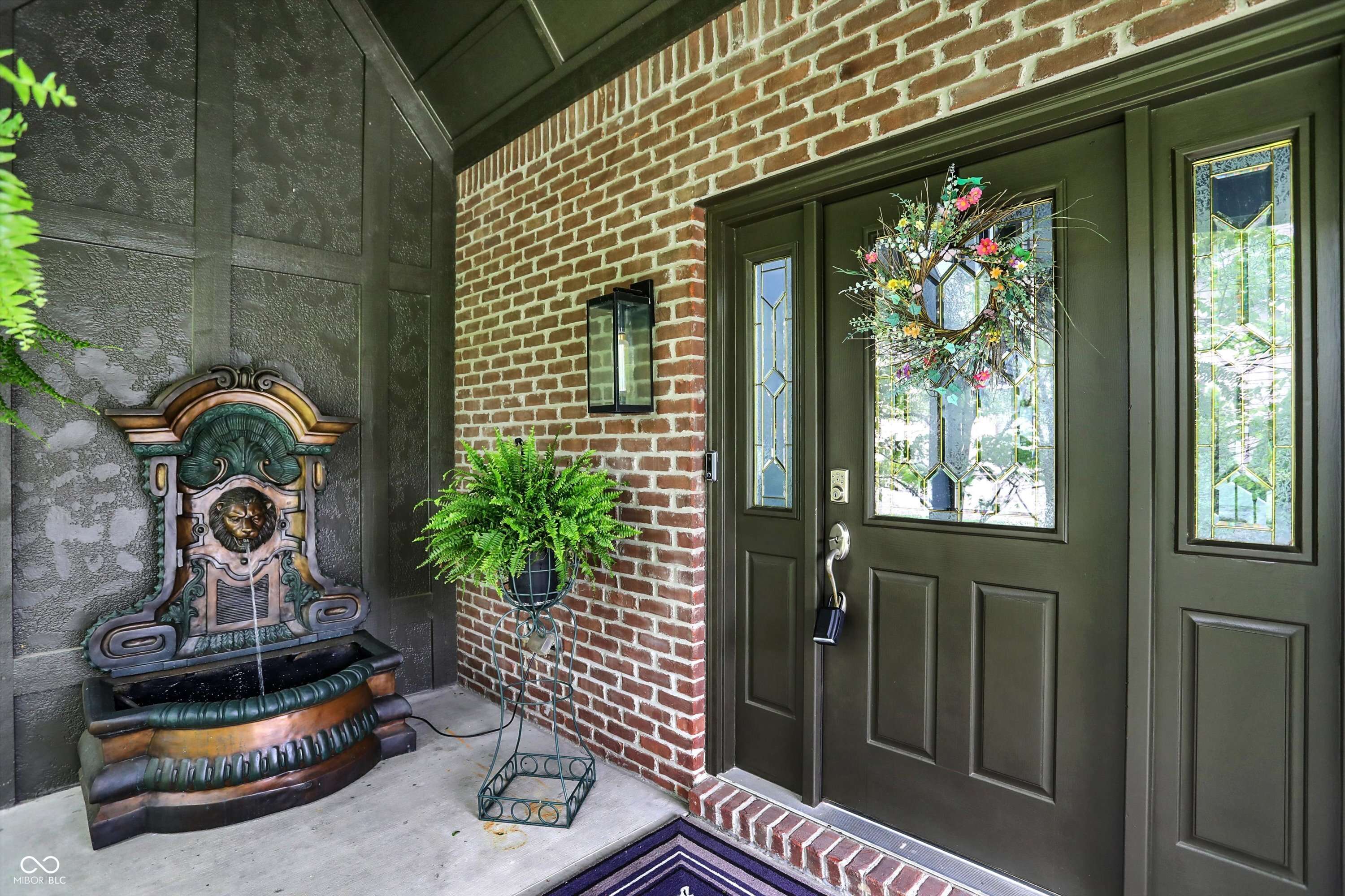 Zionsville, IN 46077,7661 Carriage House WAY