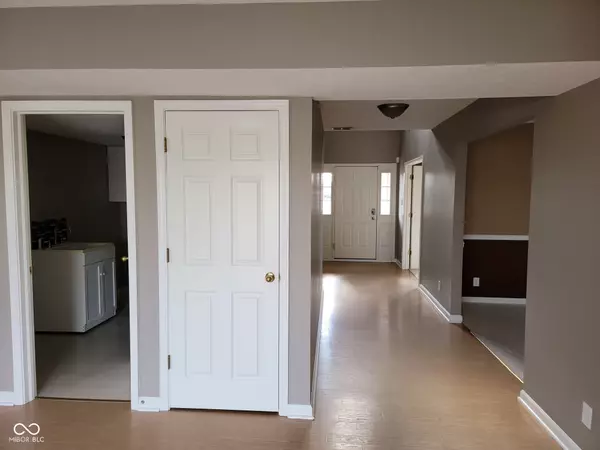 Indianapolis, IN 46235,11754 Hamble DR