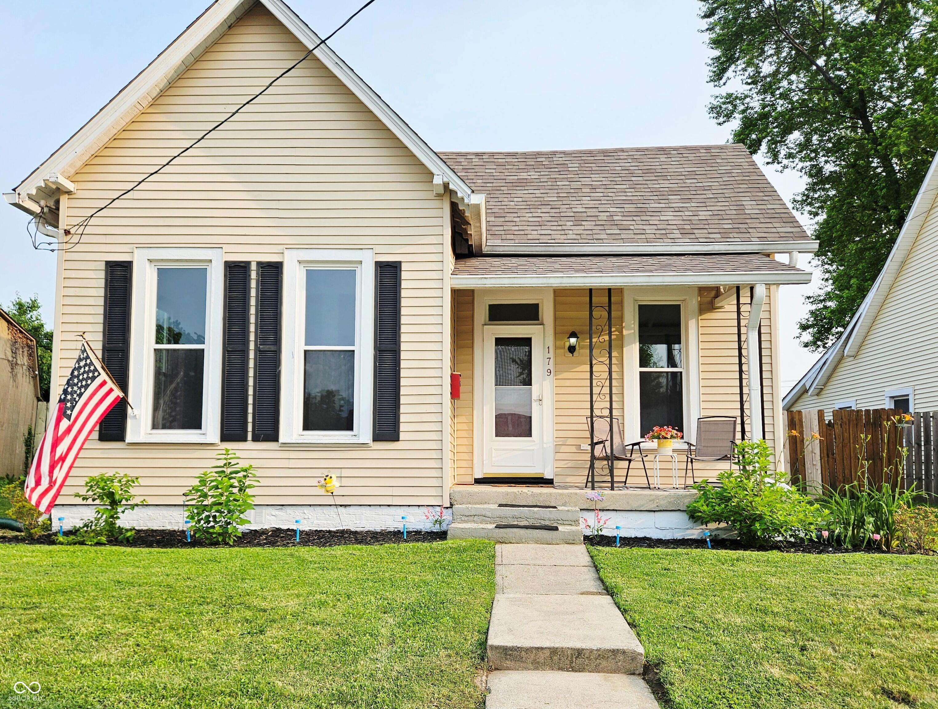 179 E Pearl ST, Greenwood, IN 46143